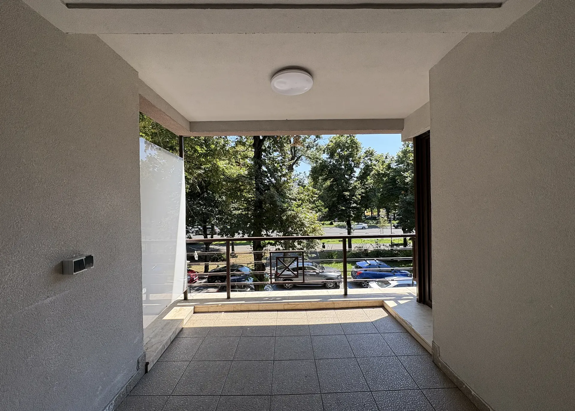 Aviatorilor 27 - et.1 - 165m2 (6).webp