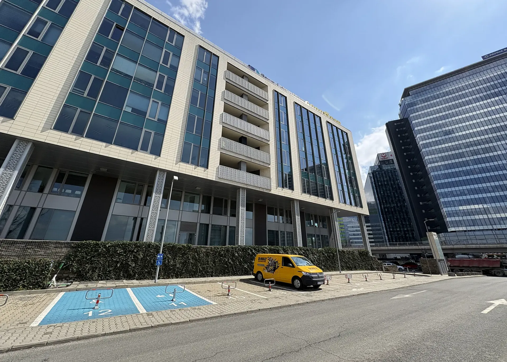Floreasca Park - poza parter  (1).webp