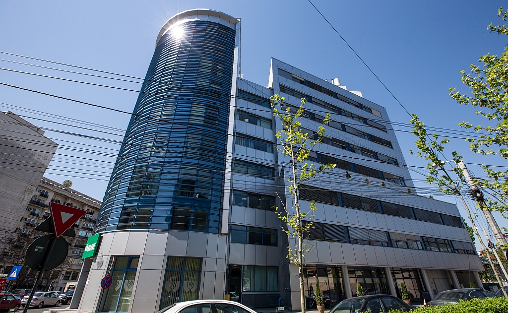 Birouri de inchiriat in Grawe Business Center, vedere fatada laterala