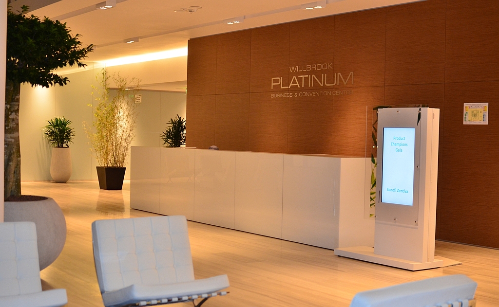 Platinum Business & Convention Center spații birouri zona nord vedere interior receptie
