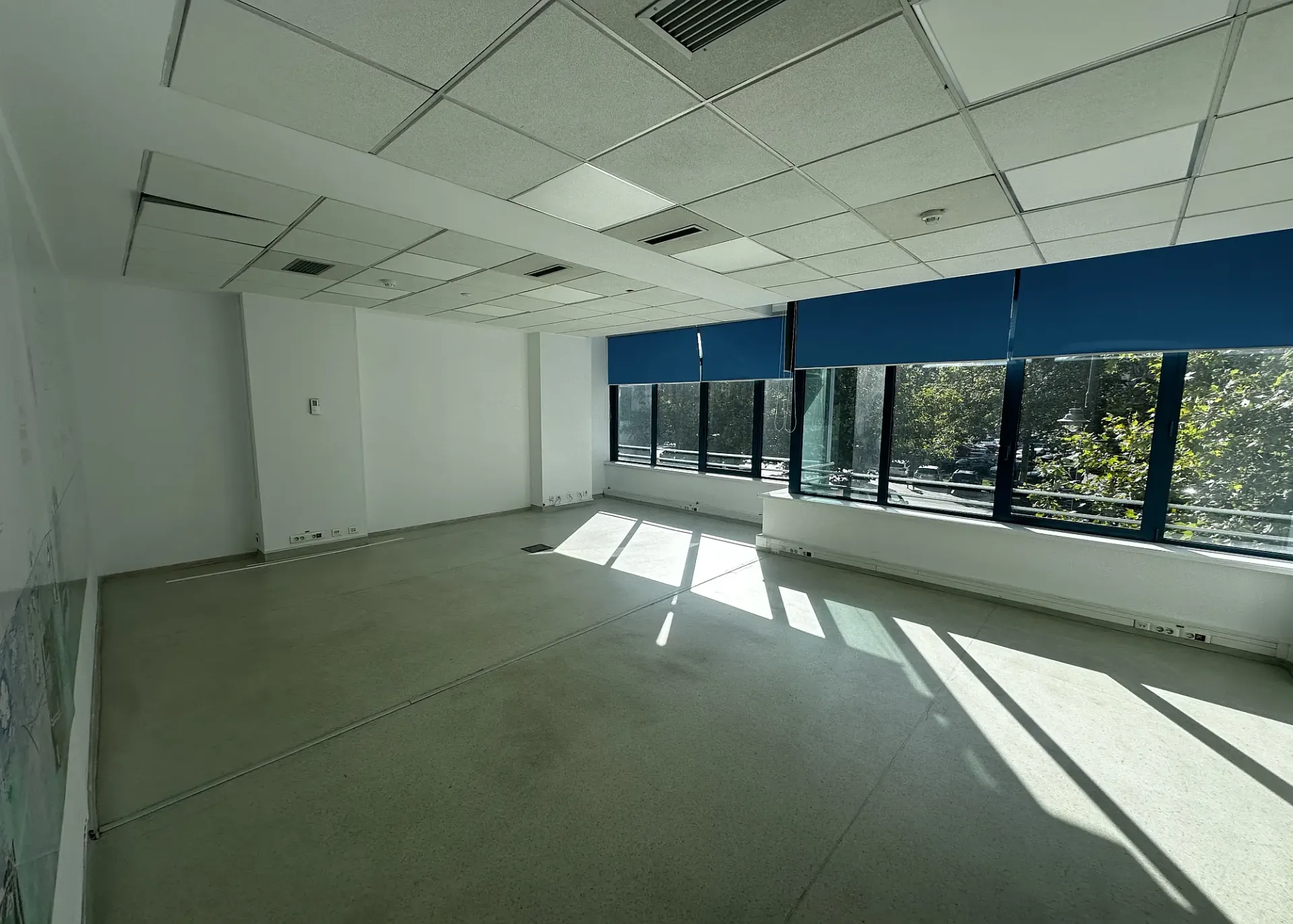 Bectro Center - et.1 - 500m2 (9).webp