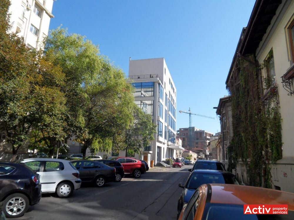 First One Building birouri de inchiriat Bucuresti Piata Unirii, ultracentral, vedere stradala din Strada Radu Vodă