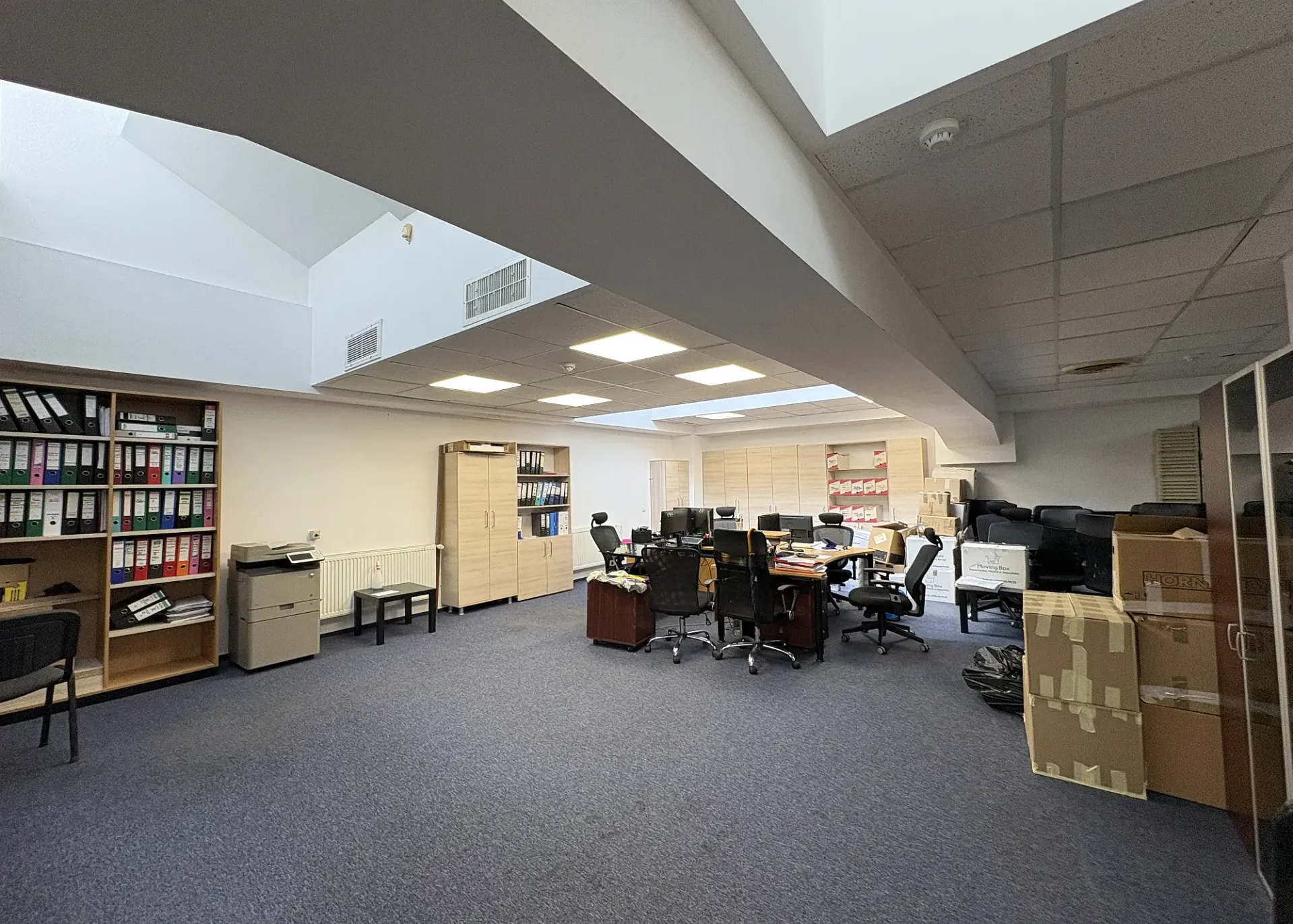 Trust Center - mez nou - 285m2  (4).webp