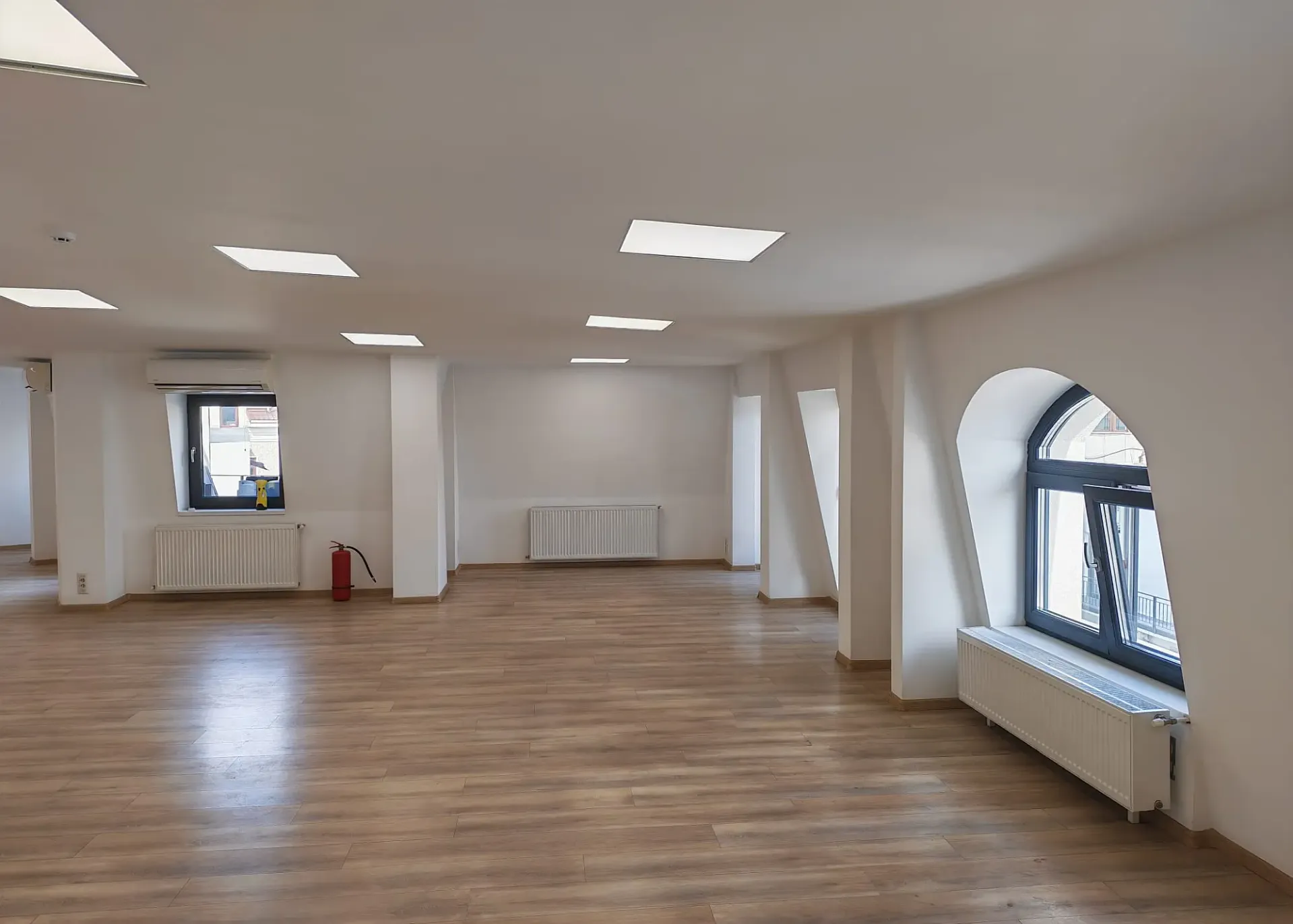 Domnita Ruxandra 1 - 190m2 (10).webp