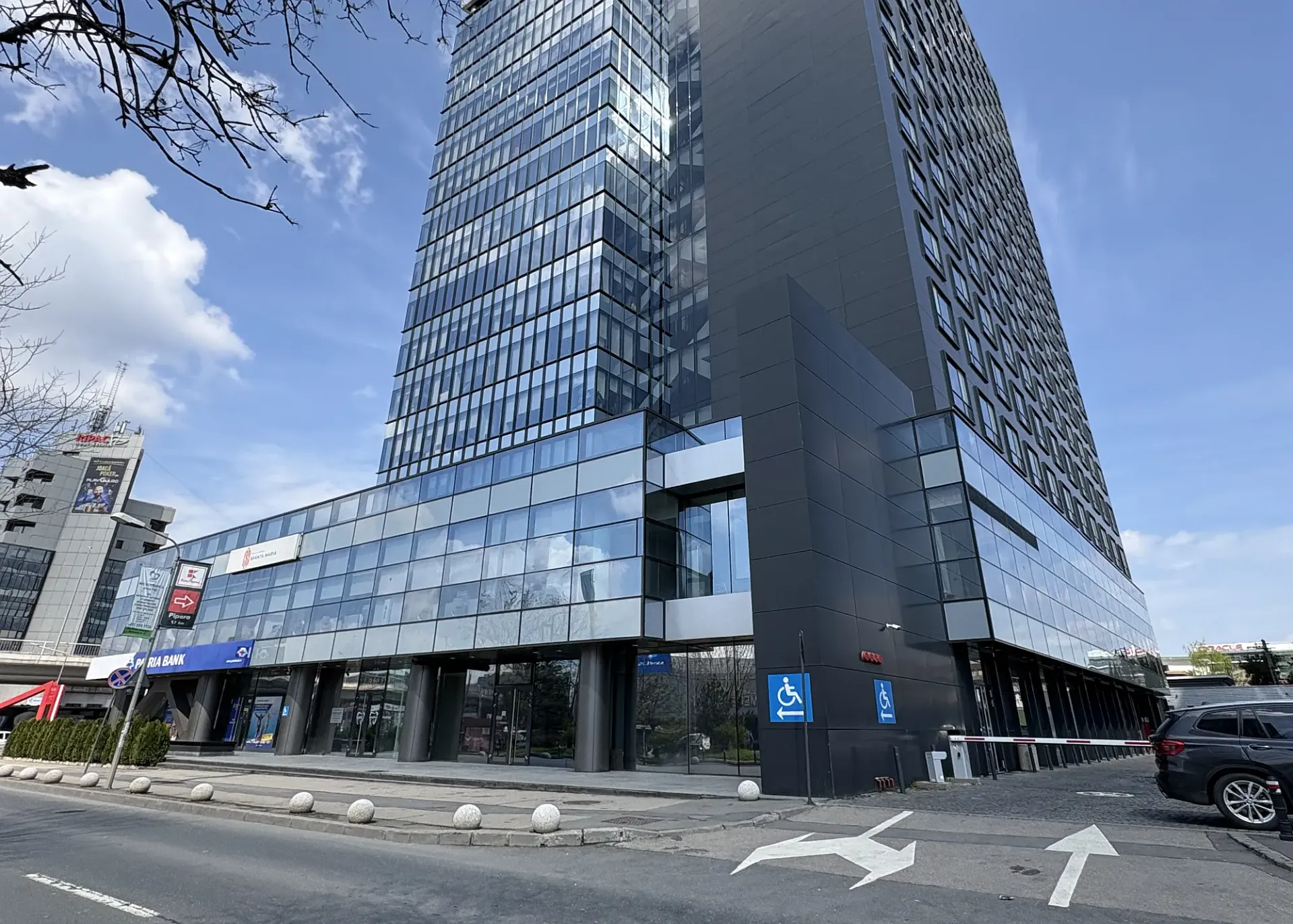 GW Plaza - poza  (2).webp