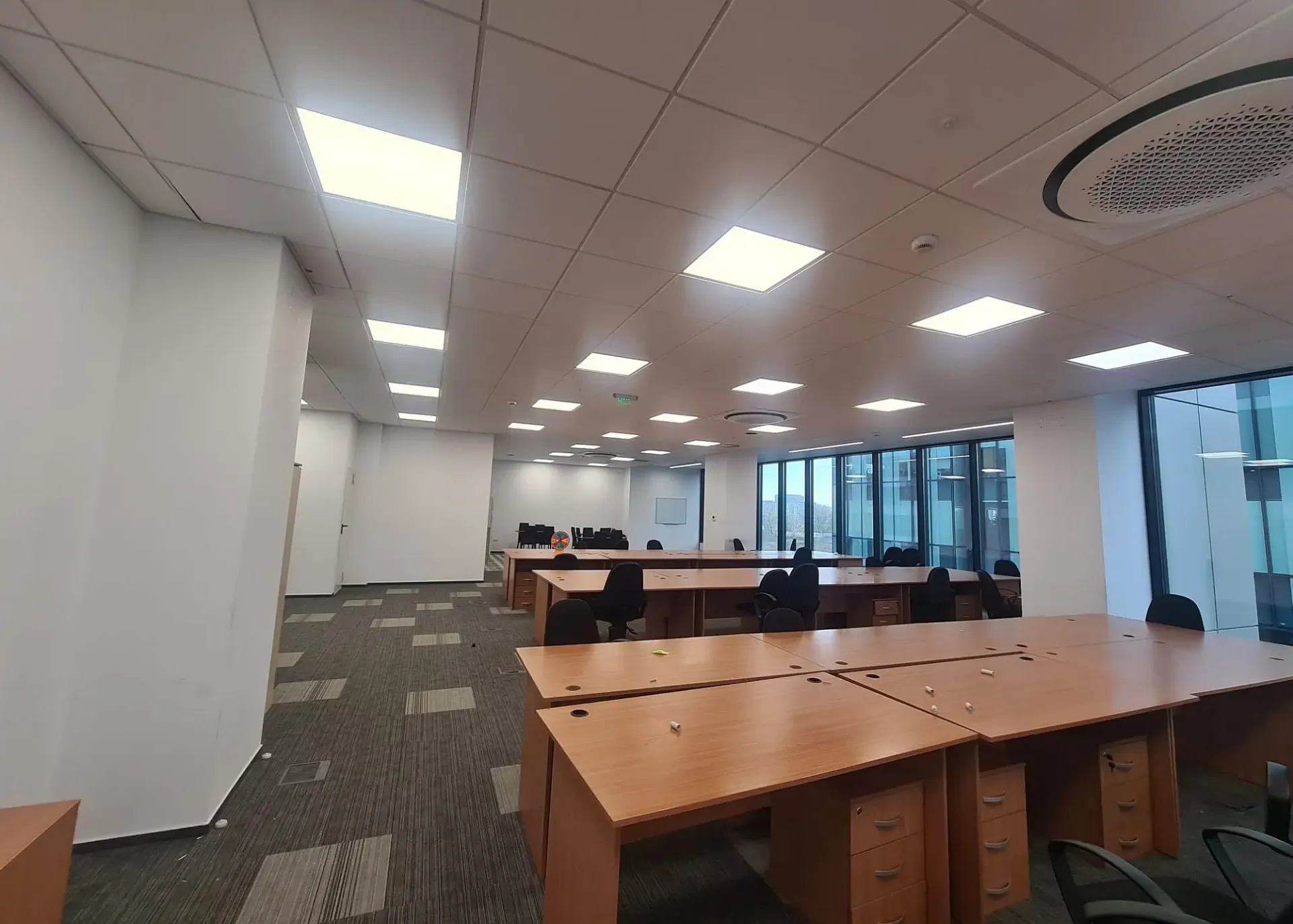 Iuliu Maniu 6 - et.2 - 248m2 - poza (2).webp