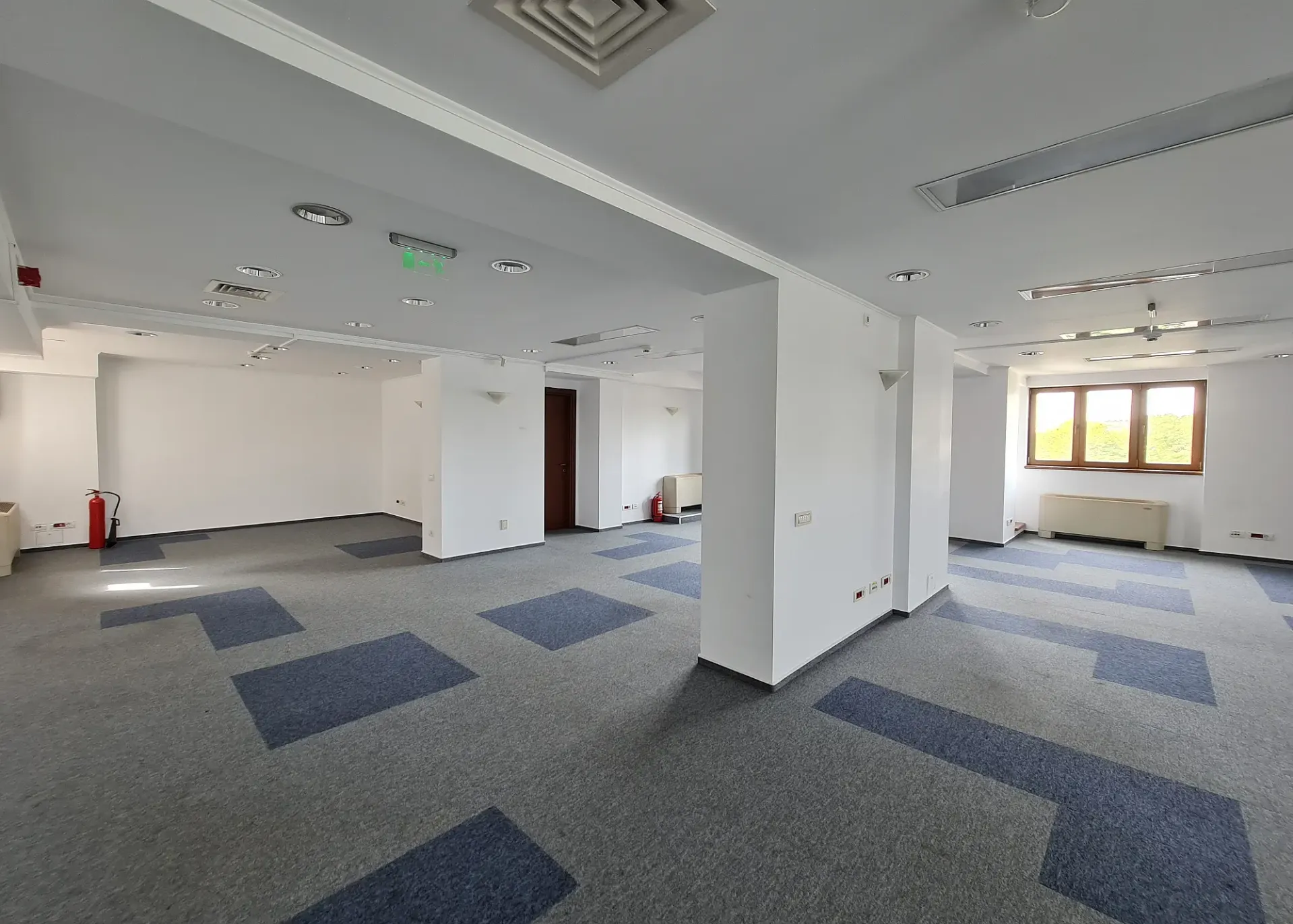 Calderon 70- et. 5 - 308m2  (2).webp