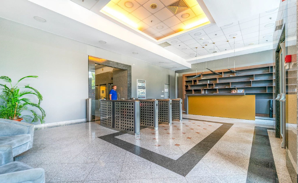 BUCHAREST CORPORATE CENTER spații birouri zona centrală poza receptie lift