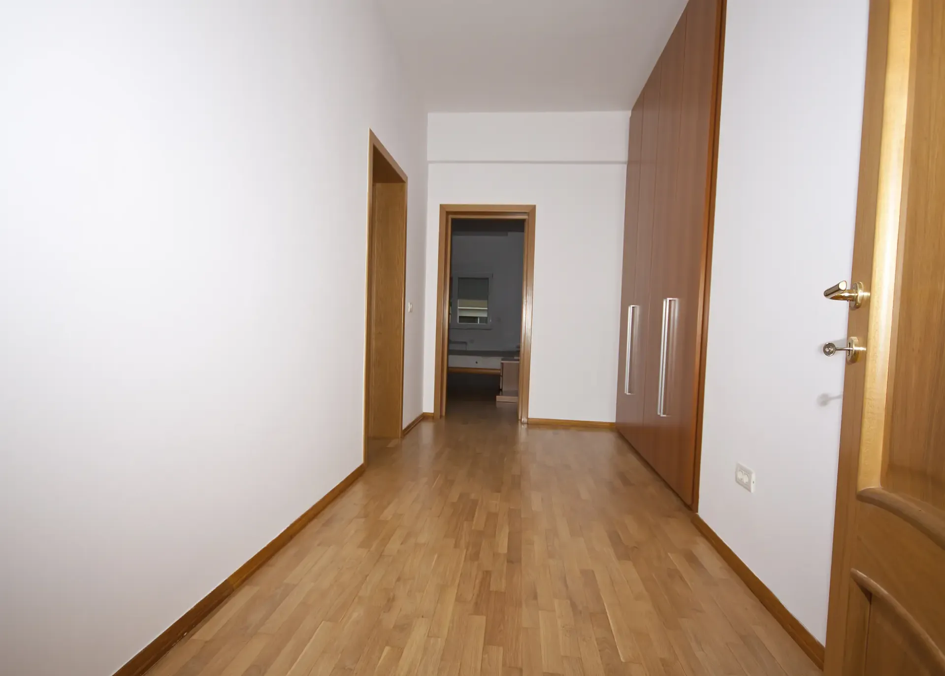 Murmurului 2-4 - ap.2A - 173m2 (5).webp