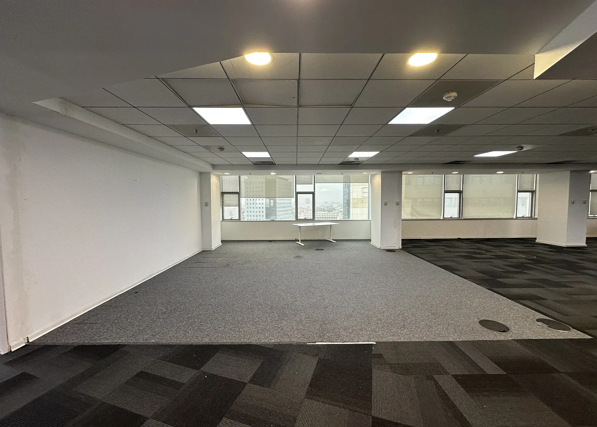 Premium Plaza - et.14 - 516m2 (3).webp