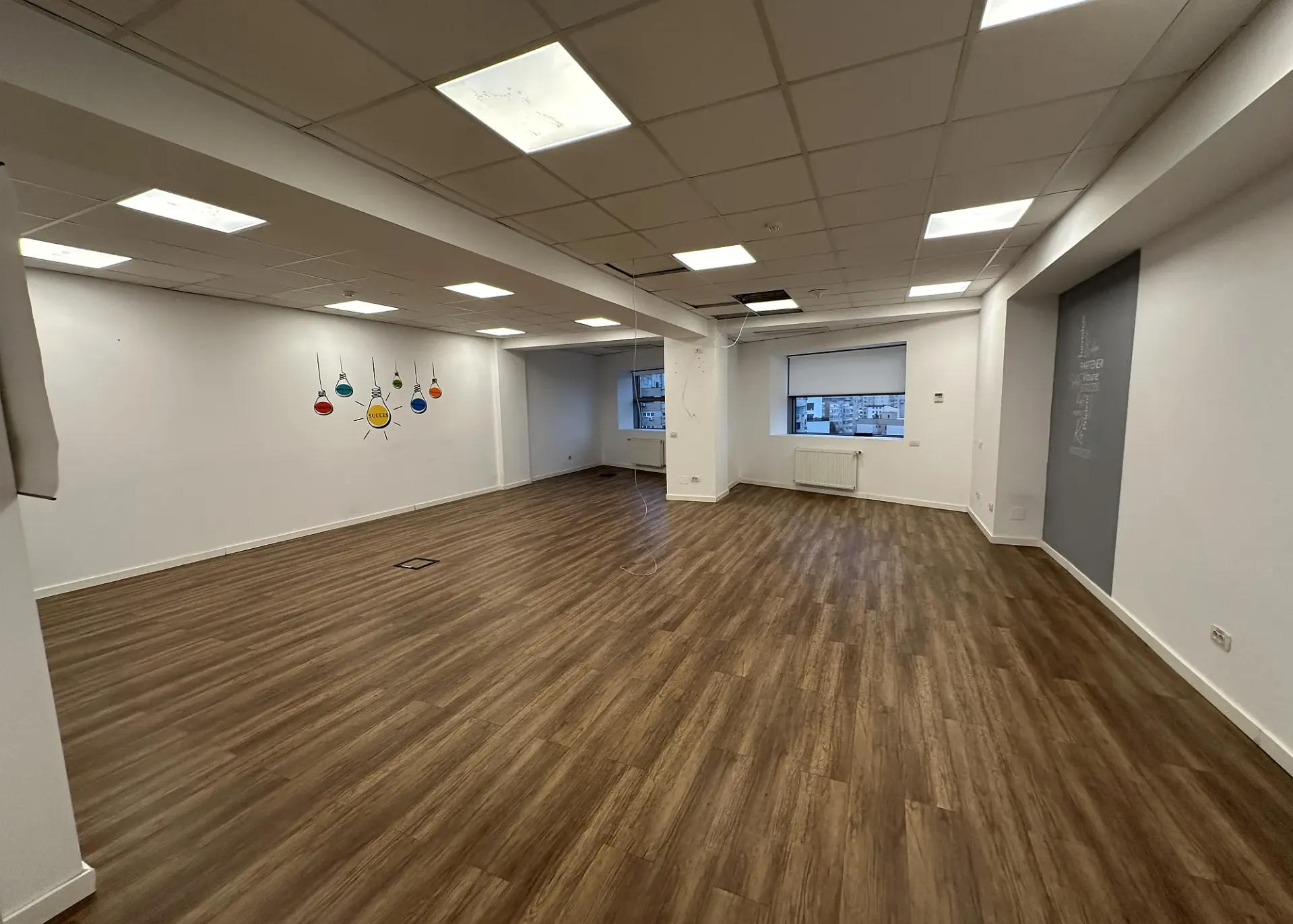 Tati Center - et.5 - 238m2 (1).webp