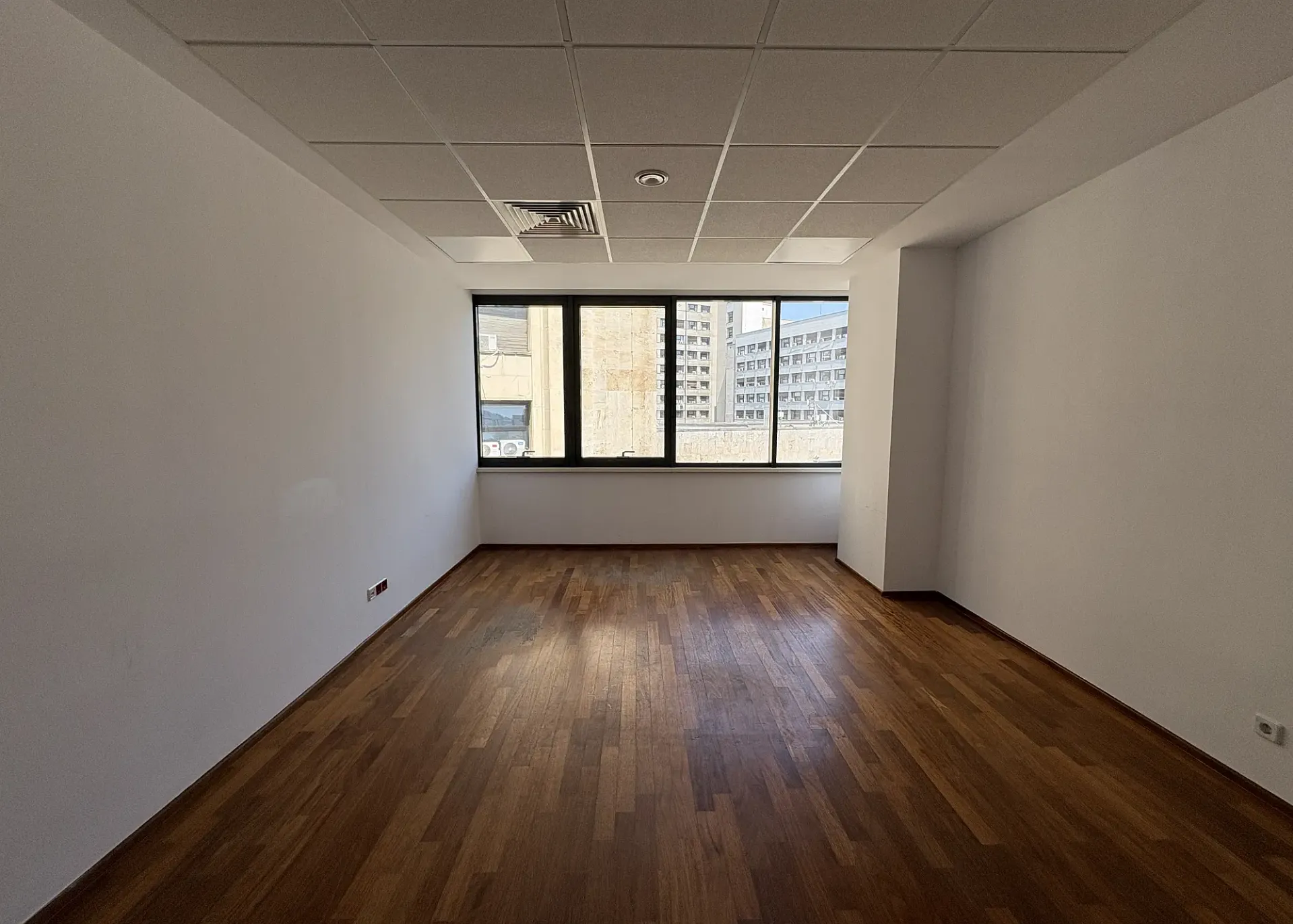 Iptana - et.5 - 320m2  (2).webp
