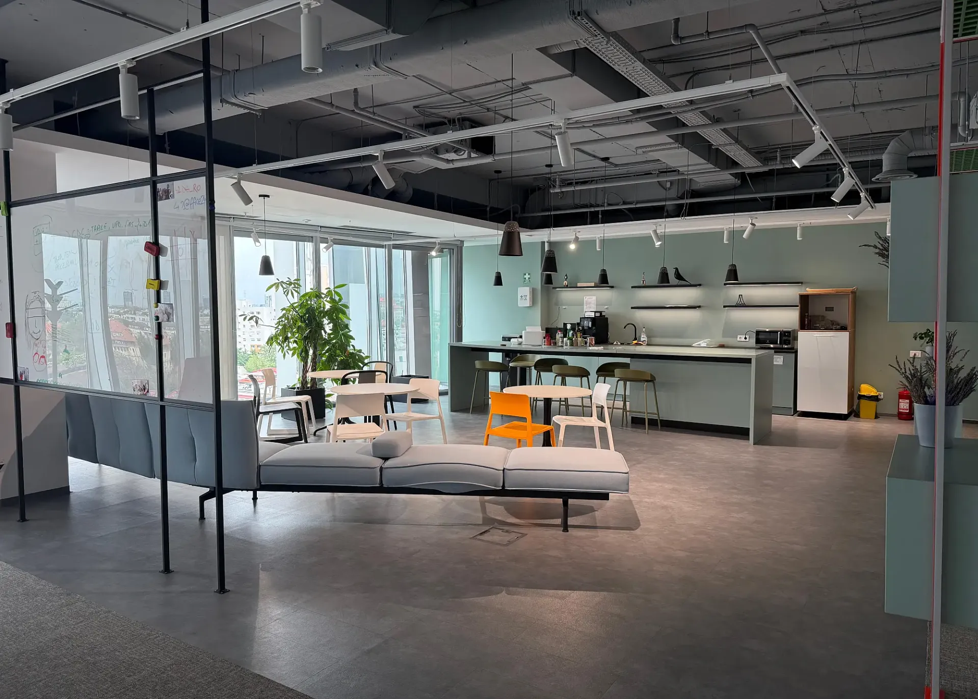 Crystal Tower - et.7 - 780 m2 (2).webp