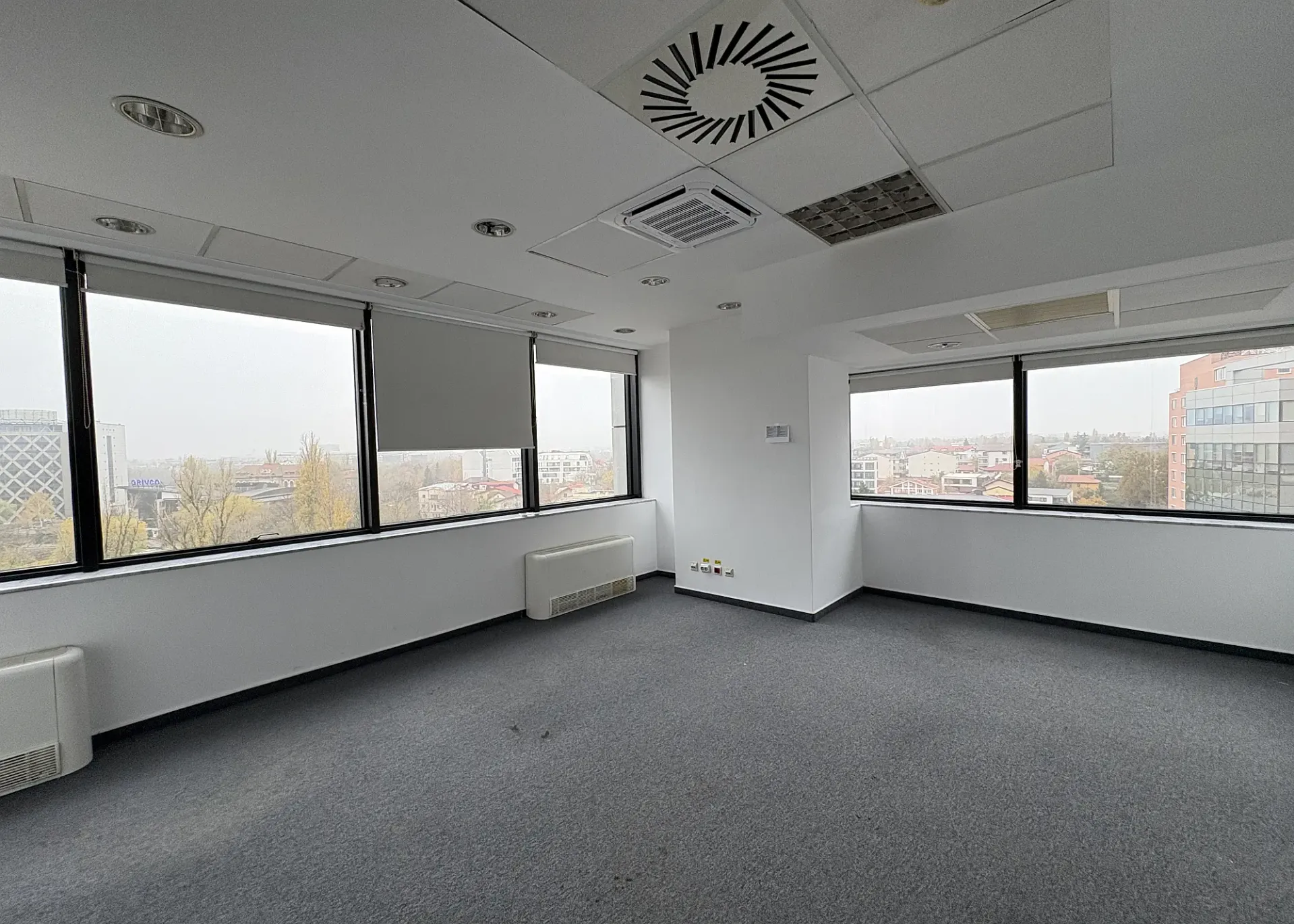 Lamda - et.7 - 455m2 (3).webp