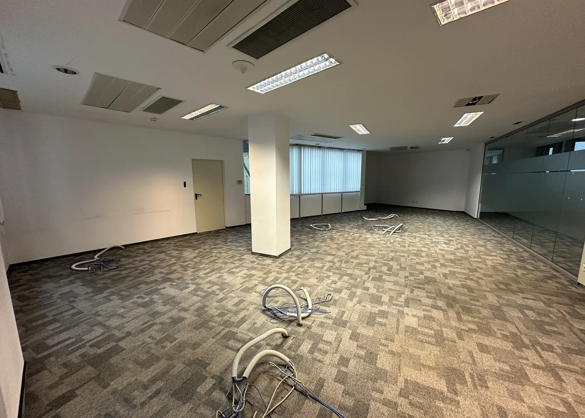 Premium Point - et.2 - 790mp noi (2).webp