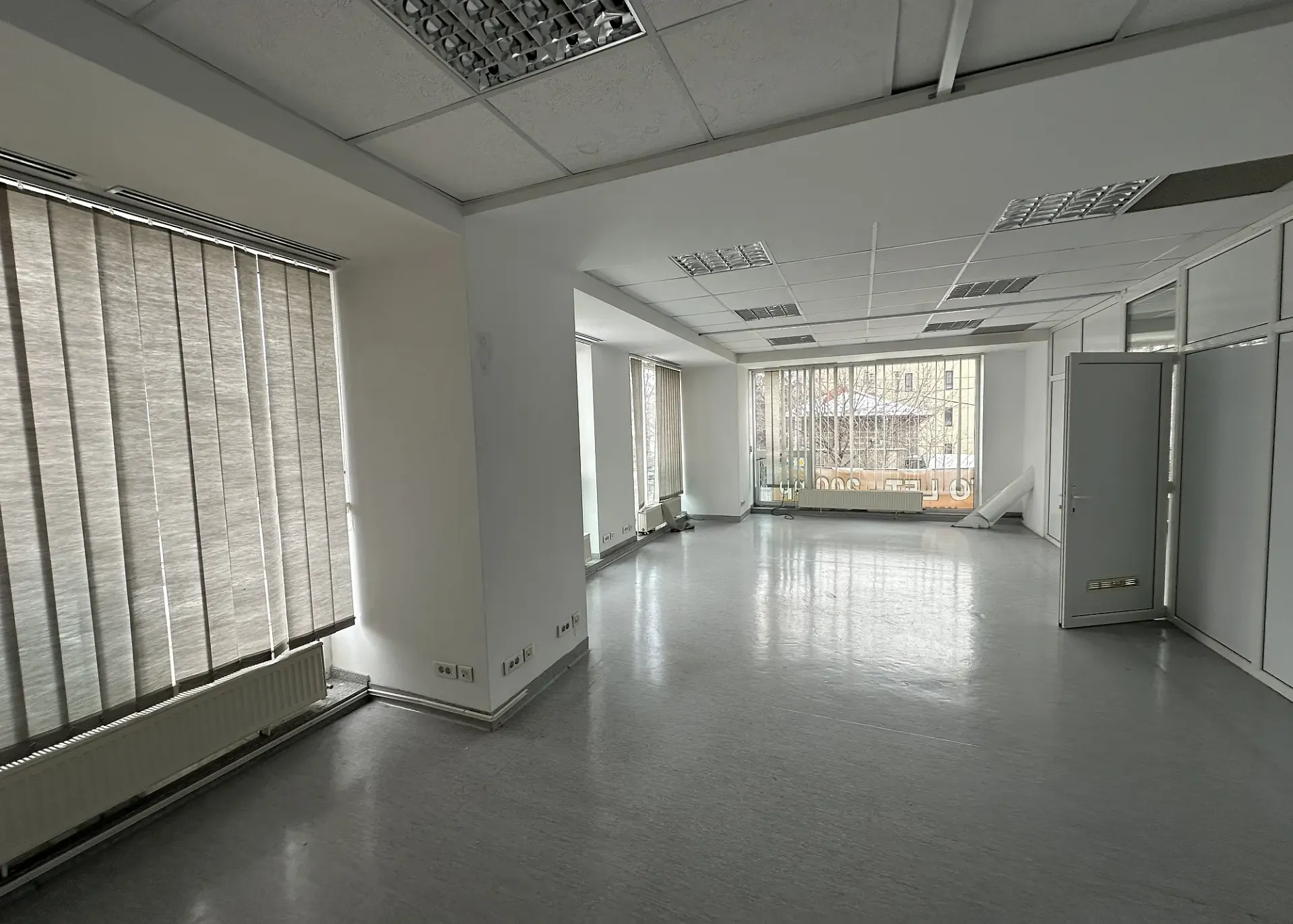 Cube Center - et.1 - 200m2 (4).webp