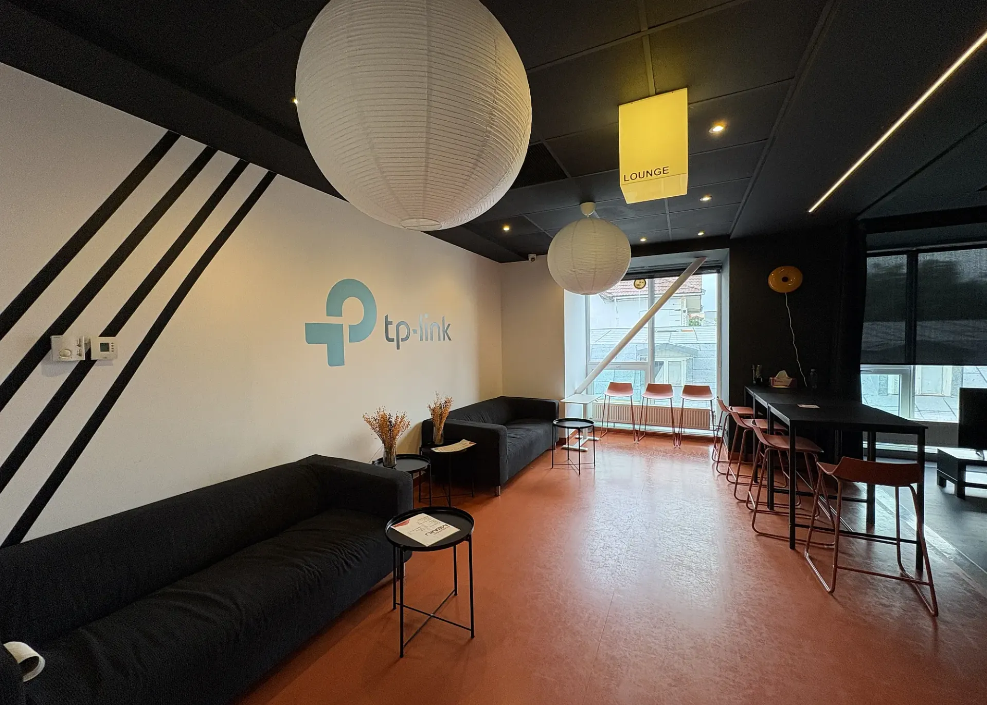 Cube Center - et.1 - 200m2 la cerere(4).webp