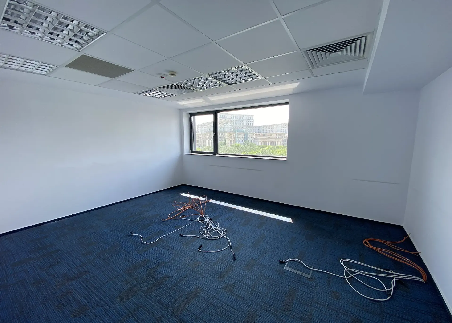 Izvor 80 - et.11 - 440m2 - poza  (2).webp
