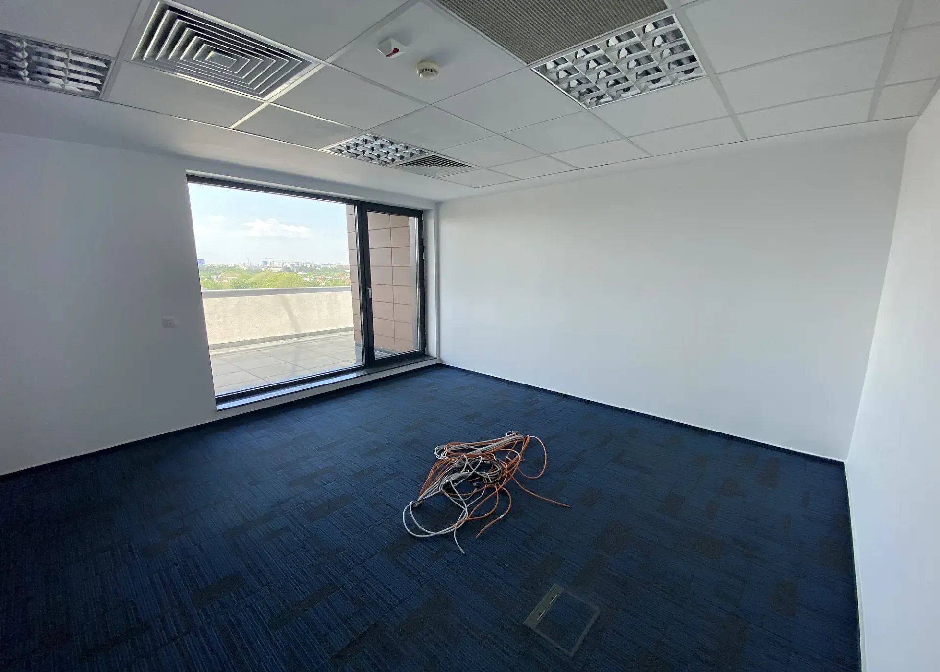 Izvor 80 - et.11 - 440m2 - poza  (3).webp