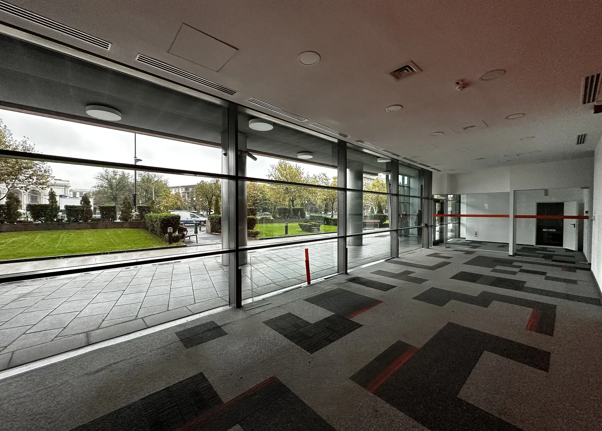 Opera Center - parter - 246m2 (2).webp