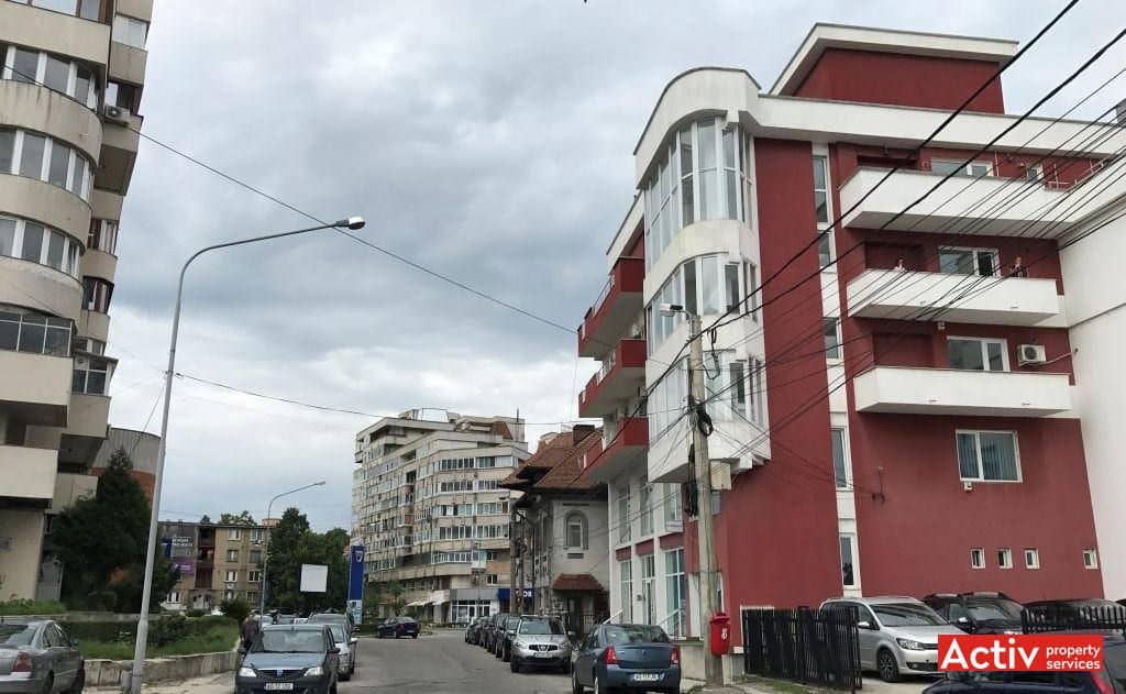 Banu Maracine 1 spatii de birouri de inchiriat Pitesti zona centrala vedere cale de acces