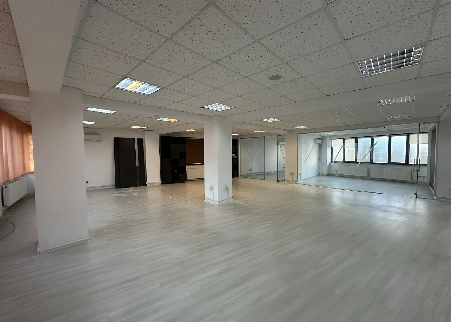 Zarii 9 - et.2 - 165m2 (2).webp