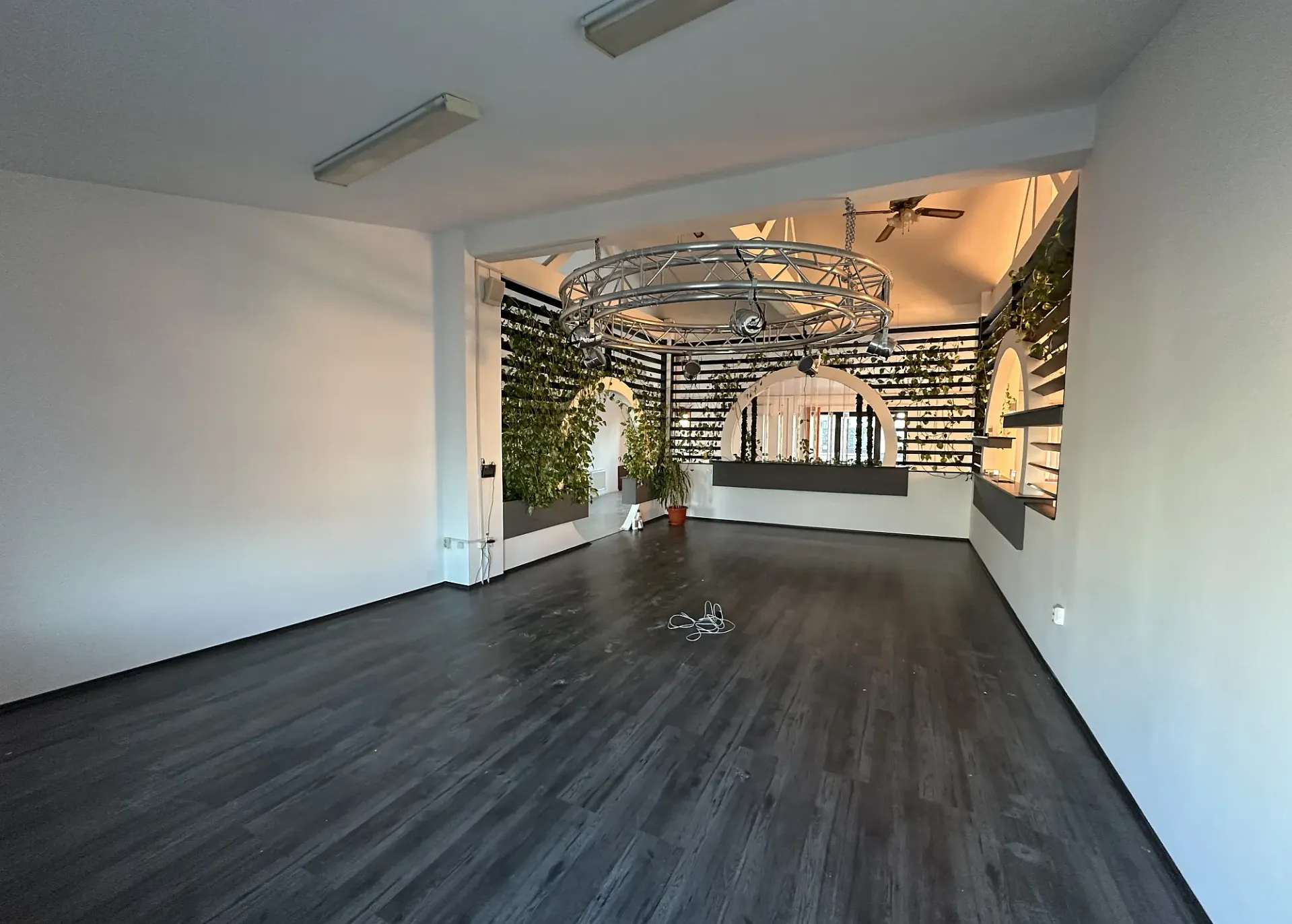 Zarii 9 - et.4 - 165m2 (5).webp